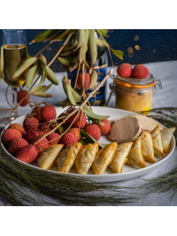 6 Sams Foie Gras Letchis